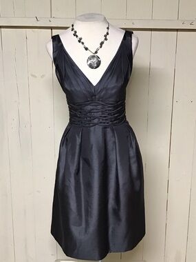 JS Boutique Taffeta V-Neck Sleeveless Gray Braided Waist Dress w/ Pockets Size 4